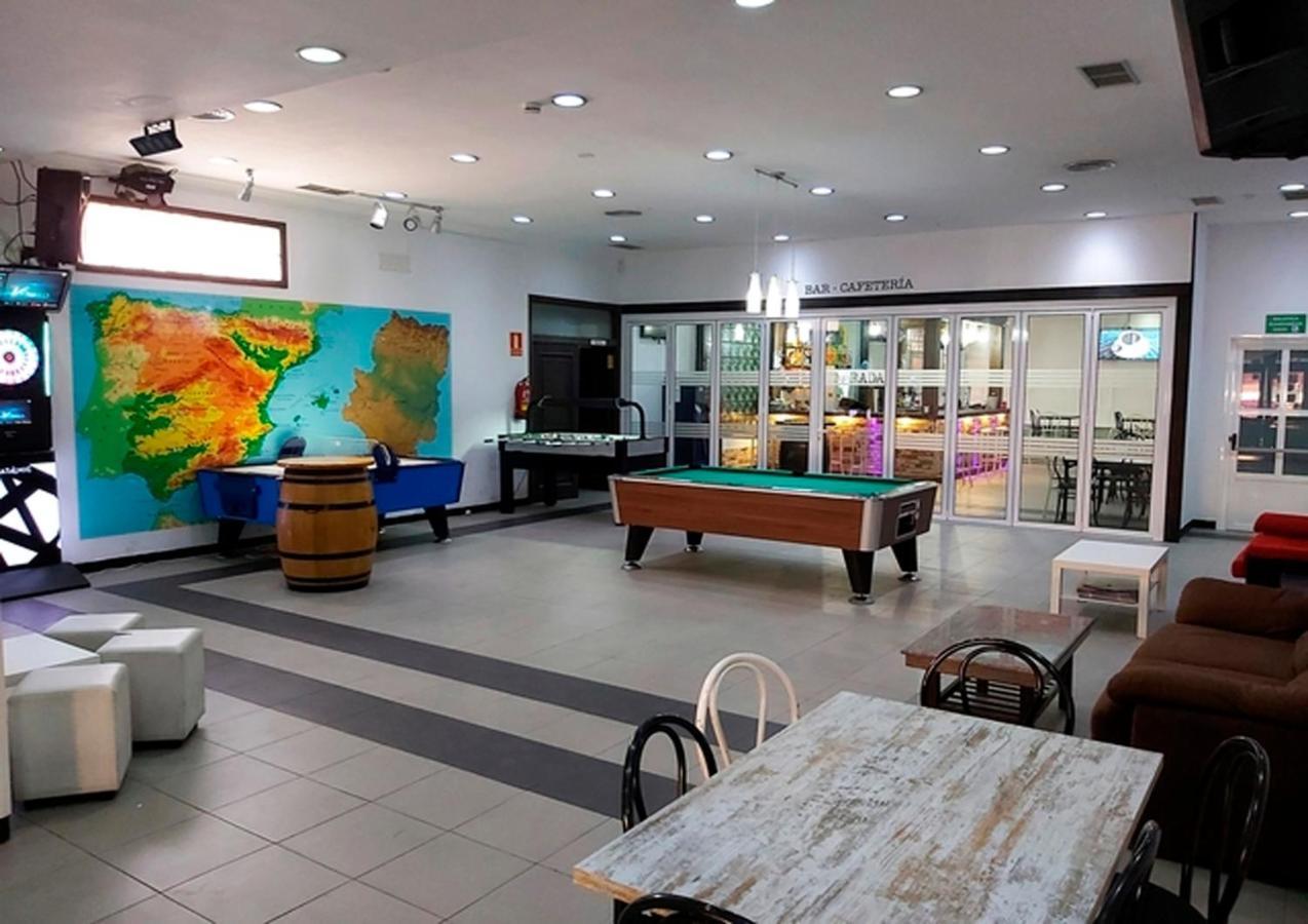 Albergue Internacional De Teruel City Backpackers ภายนอก รูปภาพ